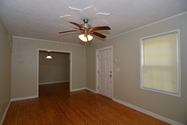Foto del edificio - 3 Bedroom Cottage Near Lake Olmstead