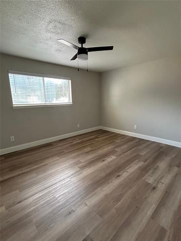 Building Photo - 2211 S Vernon Ave