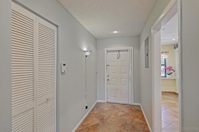 Foto del edificio - 2910 SW 22nd Cir