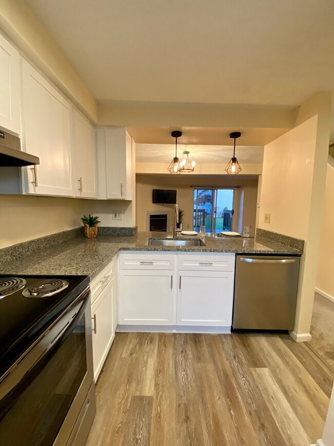 Building Photo - 307 Fawn Trl