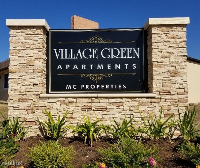 Foto del edificio - 2 br, 1 bath Apartment - 743 S. Magnolia Ave