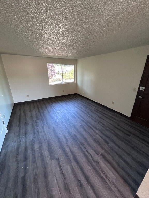 Sala de estar - 401 Ranch Rd
