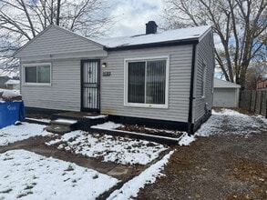 Building Photo - 22819 Nagel St