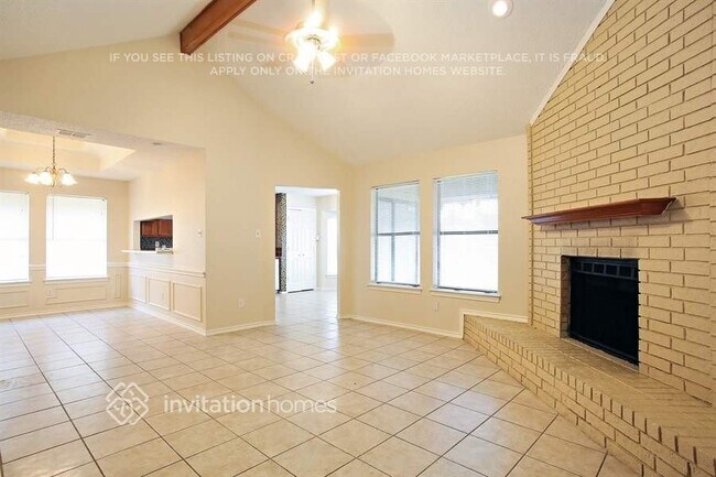 Foto del edificio - 4817 Creekridge Ln
