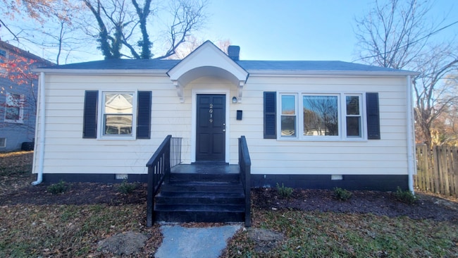 Photo - 2019 National St House