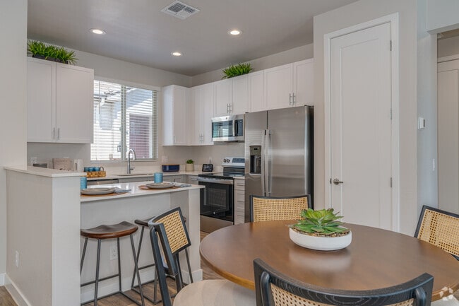 Interior Photo - Village at Liberty Farms