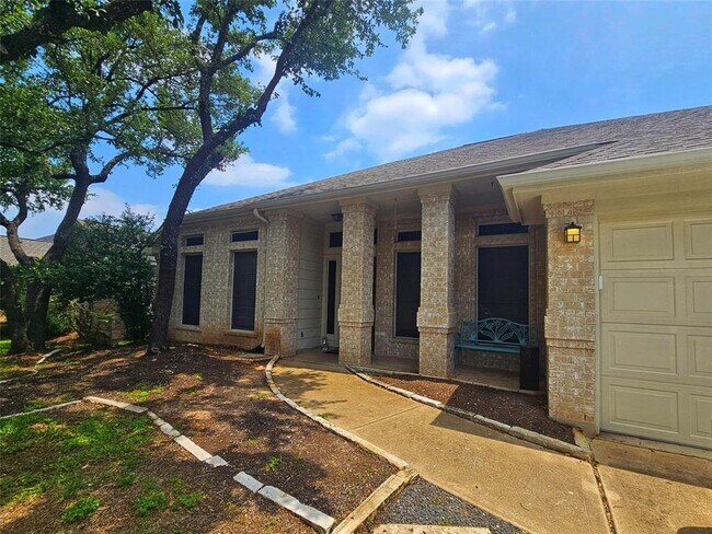 Building Photo - 2453 Madeline Loop