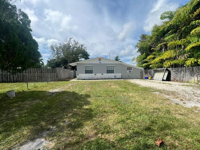 Foto del edificio - 1012 Pottawatomie St