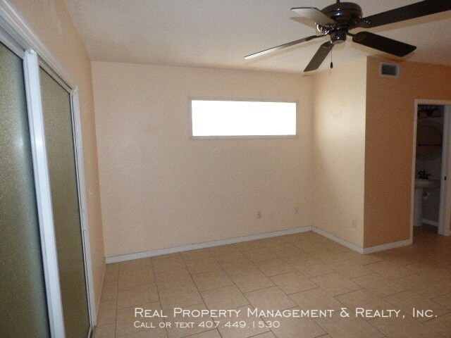Building Photo - Nice 2 BR / 2.5 BA Townhouse In Magnolia Bay