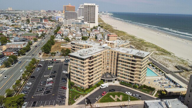 Foto del edificio - 101 S Raleigh Ave