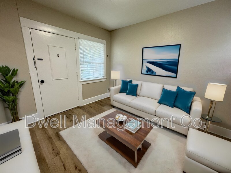 Foto principal - 3513 Park Blvd