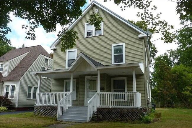 Building Photo - 70 Pershing Ave