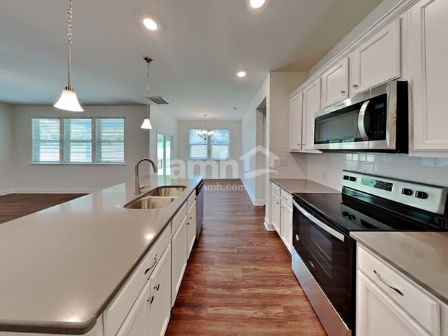 Building Photo - 132 Keyser Dr