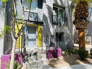 Building Photo - 9050 W Tropicana Ave