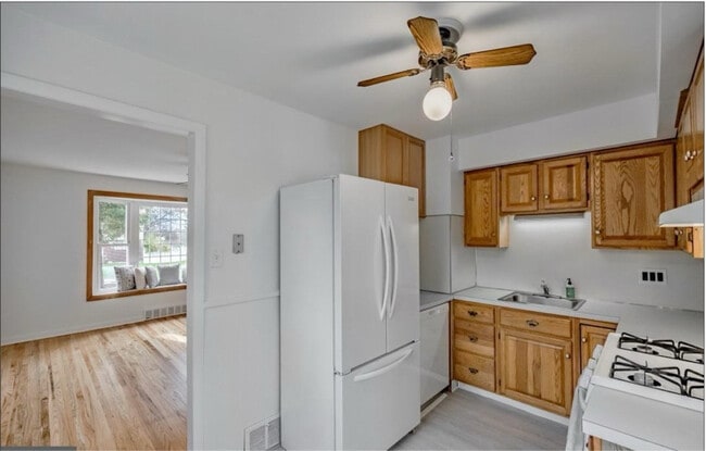 Foto del edificio - 345 W Signal Hill Rd