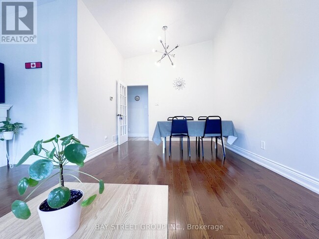 Building Photo - 41 Northey Dr