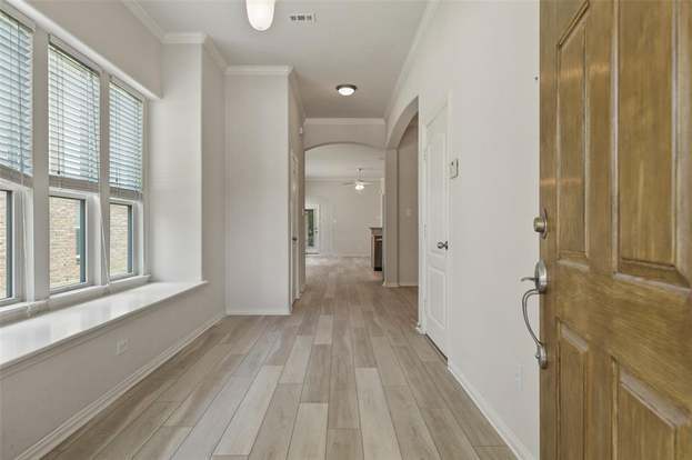 Foto del edificio - 560 Sheldon Rd