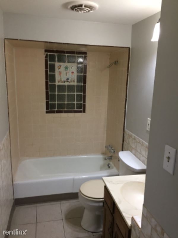 Foto del edificio - 3 br, 2 bath House - 333 Foster ave