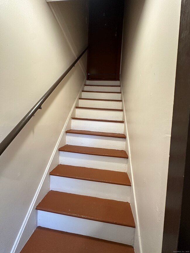 Foto del edificio - 1046 Main St