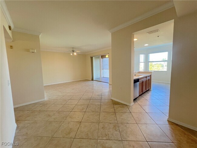 Foto del edificio - 8470 Kingbird Loop