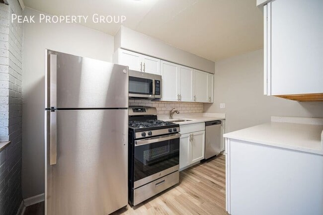 Foto del edificio - 35 Euclid Ave