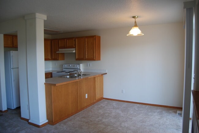Building Photo - HAD253