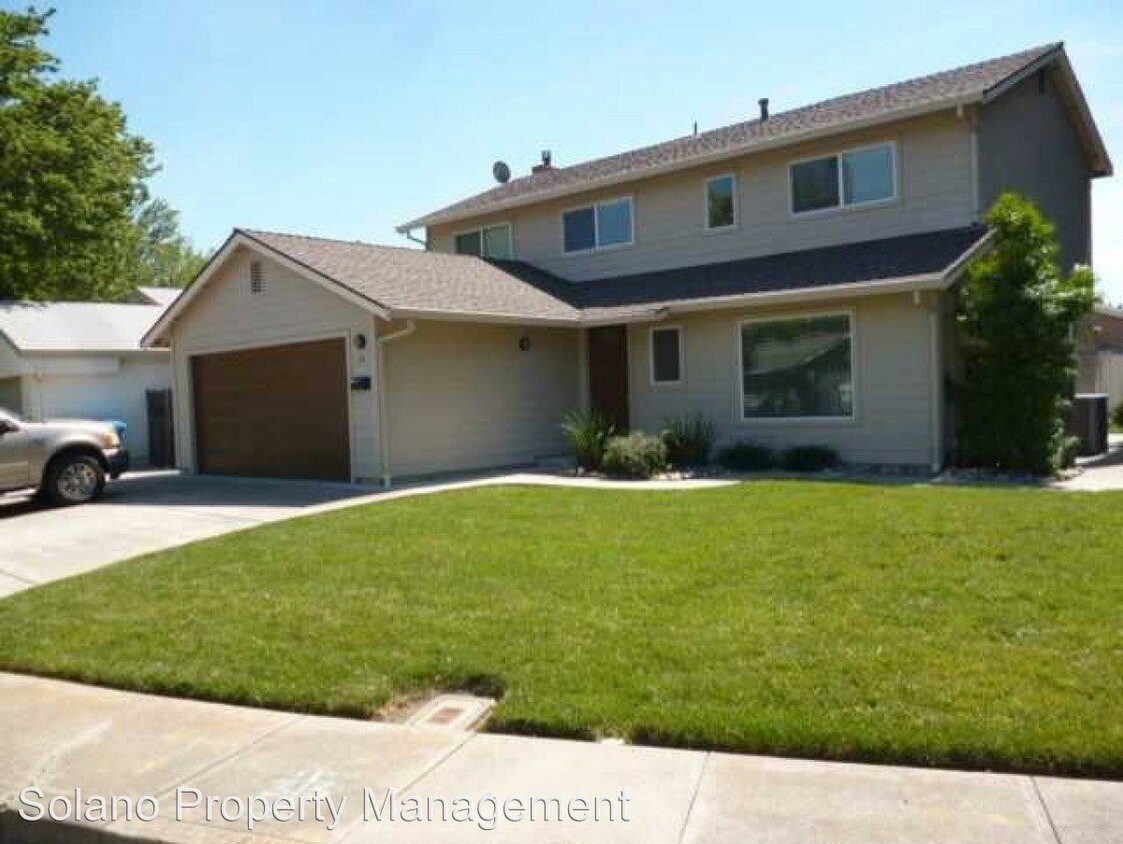 Primary Photo - 4 br, 2.5 bath House - 196 Normandy