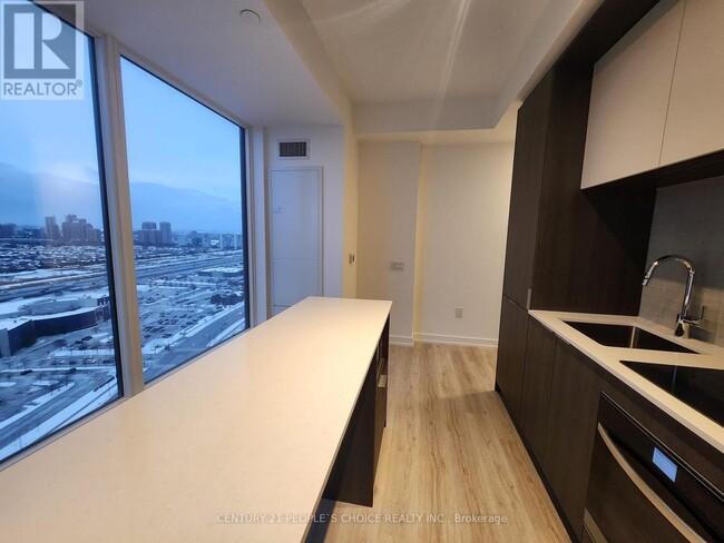 Building Photo - 395 Square One Dr