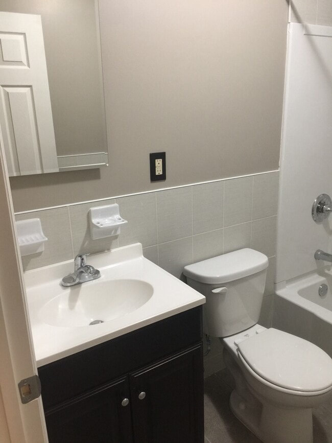 Building Photo - 8915 138th St