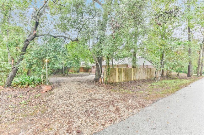 Foto del edificio - 25726 Timber Lakes Dr
