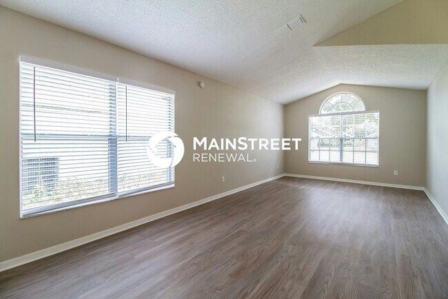 Foto del edificio - 4 Bedroom Pet-Friendly Home in Orlando, FL...