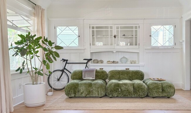 Foto del edificio - 1387 Allison Ave