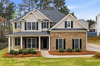 Building Photo - 113 Greenbrier Way