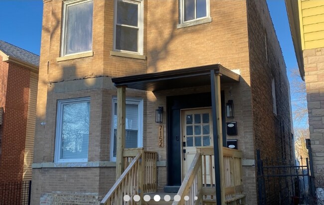 Building Photo - 7152 S University Ave