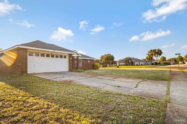 Foto del edificio - 1675 Winding Shore Dr