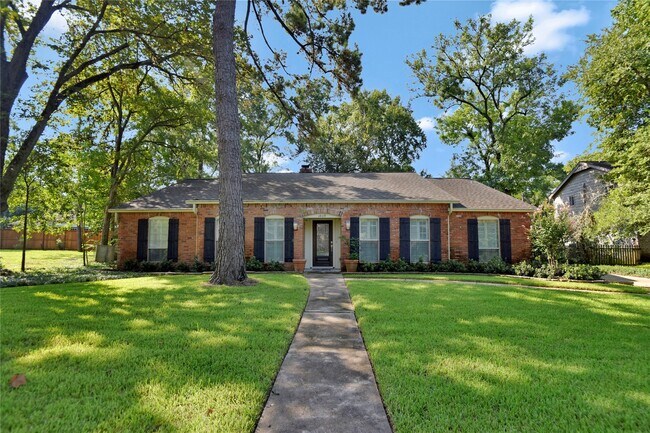 Foto del edificio - 14119 Kellywood Ln