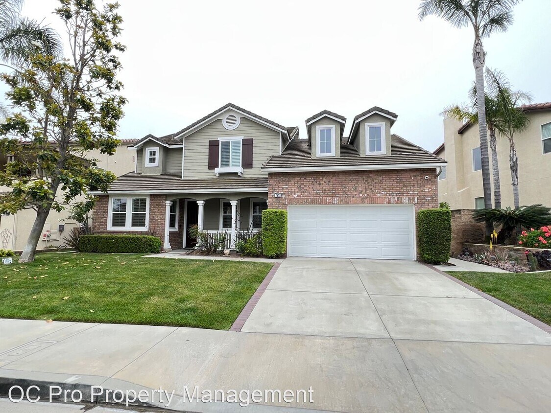 Primary Photo - 4 br, 3.5 bath House - 7878 E Portico Terrace