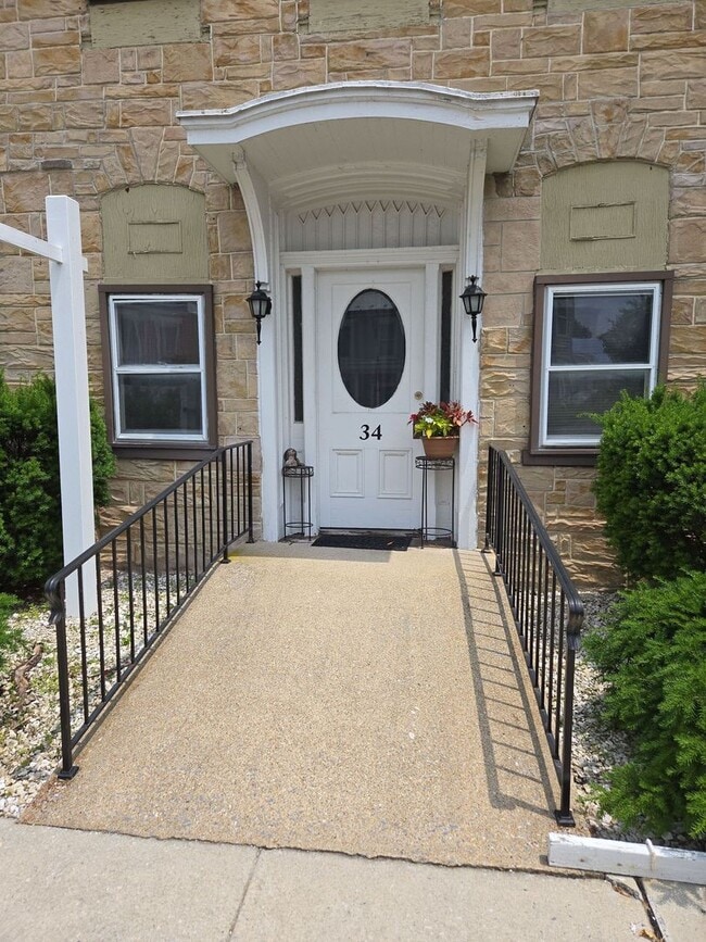 Building Photo - 34 N Baltimore Ave