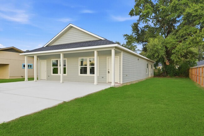 Foto del edificio - 2521 Maple St