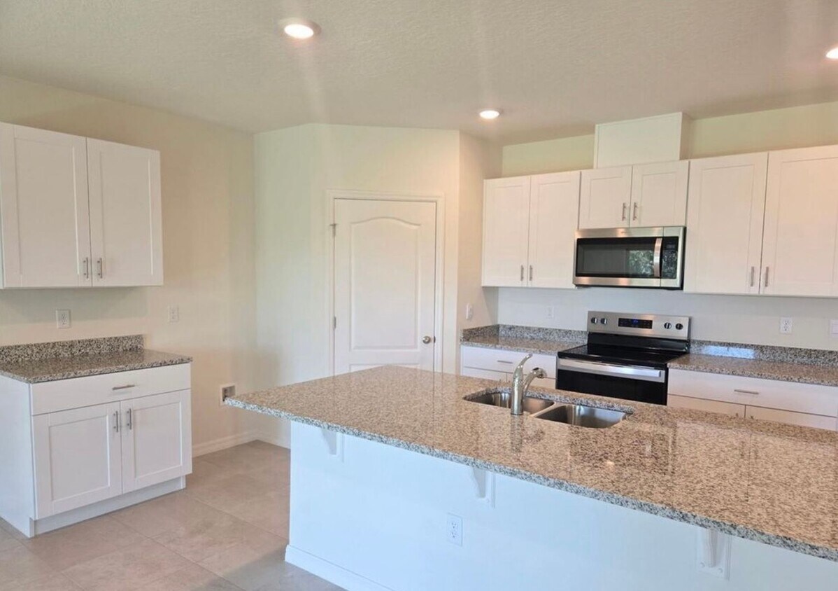 Foto del edificio - Beautiful 4 Bedroom in Halifax Plantation