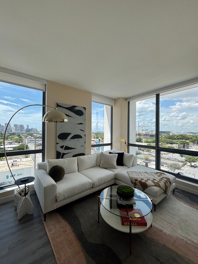 Foto del edificio - 1994 NW 1st Pl