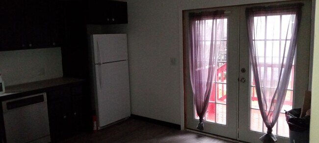 cocina parte B - 108 S Depot St