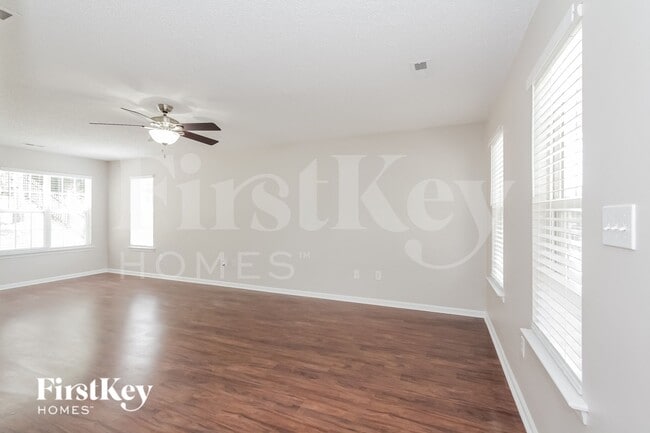 Foto del edificio - 184 Bradford Glyn Dr