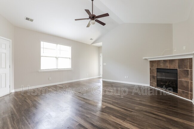 Building Photo - 7919 Bluefin Trail