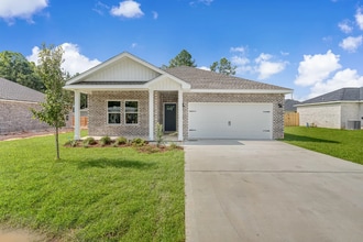Building Photo - 98 Azalea Dr
