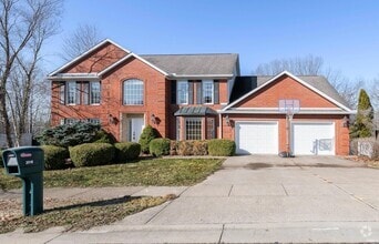 Building Photo - 3516 S Ashwood Dr