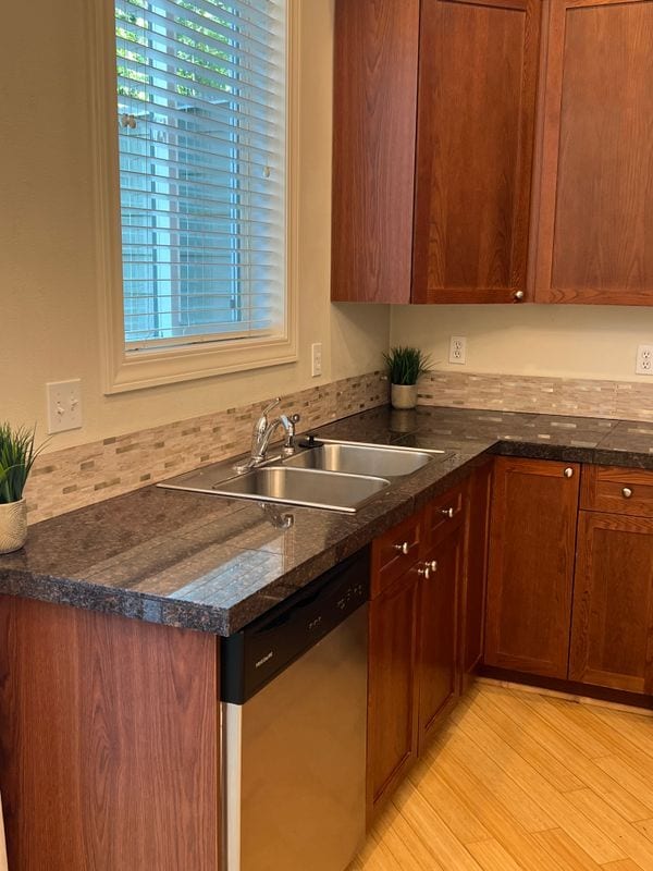 Foto del edificio - 9041 SW Rystadt Ln