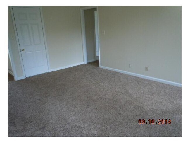 Building Photo - 744 West Creek Drive home for rent