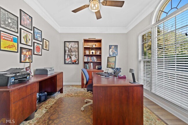 Building Photo - 208 Briarleigh Dr