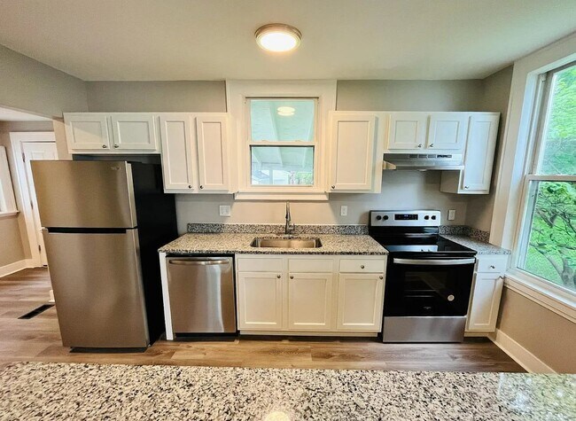 Foto del edificio - 1910 Bising Ave